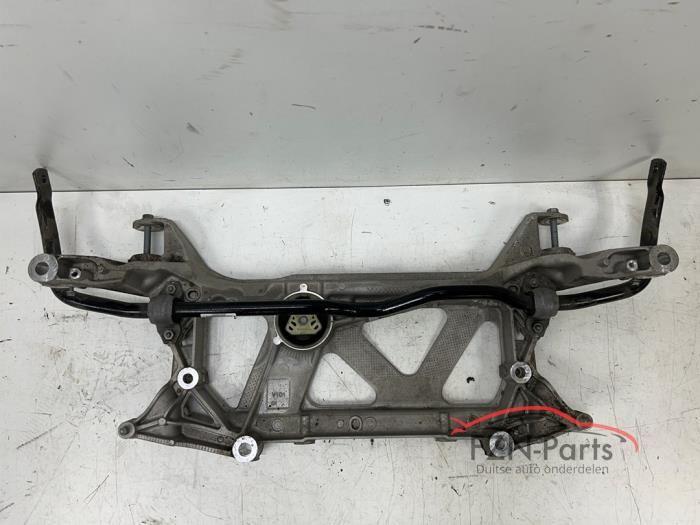 VW Golf 8 R Subframe Voorzijde met stabillisatorstang, Ophalen of Verzenden, Gebruikt