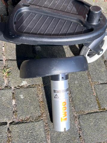 Bugaboo meerijd plankje met twoo zitje  beschikbaar voor biedingen