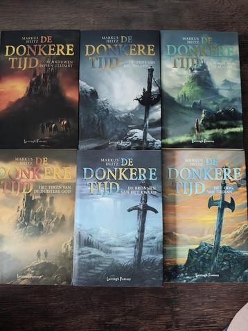 Boeken - De Donkere Tijd beschikbaar voor biedingen