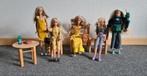 Barbies met meubelset, kleertjes, schoenen en accessoires, Verzamelen, Poppen, Ophalen of Verzenden, Gebruikt