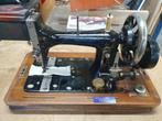 Victoria vintage naaimachine, Ophalen of Verzenden