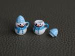 Nieuw, grappige sneeuwmanmokjes met blauwe muts., Ophalen of Verzenden, Nieuw, Gebruiksvoorwerp