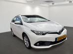 Toyota Auris Touring Sports 1.2T Aspiration Limited Trekhaak, Gebruikt, Euro 6, 4 cilinders, 116 pk