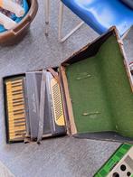 Accordeon royal standard, Muziek en Instrumenten, Accordeons, Ophalen, Gebruikt, Overige merken, Met koffer