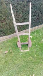 Antieke steekwagen, Ophalen