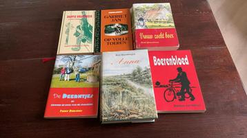 6 streekboeken. O.a.Herman van Velzen, Broshuis, Graaskamp . beschikbaar voor biedingen