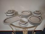 vintage servies uit de jaren 70, Huis en Inrichting, Keuken | Servies, Ophalen of Verzenden, Zo goed als nieuw, Bord(en), Overige stijlen