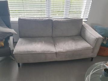 Te koop, moderne stoffen hoekbank beschikbaar voor biedingen
