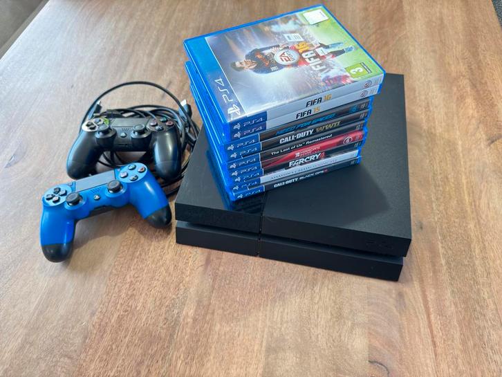 PlayStation 4 + 2 Controllers + 9 Games!, Spelcomputers en Games, Spelcomputers | Sony PlayStation 4, Gebruikt, Original, 500 GB