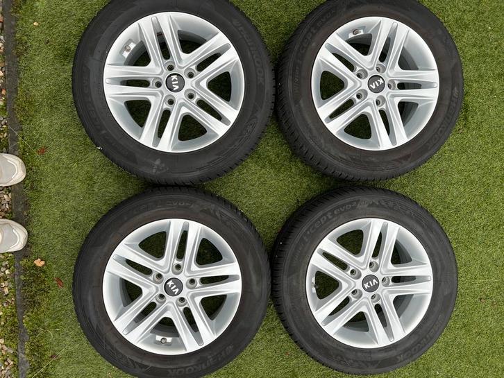 Velgen set winterbanden Kia Xceed/Cee'd 16inch incl TPMS, Auto-onderdelen, Banden en Velgen, Banden en Velgen, Winterbanden, 16 inch