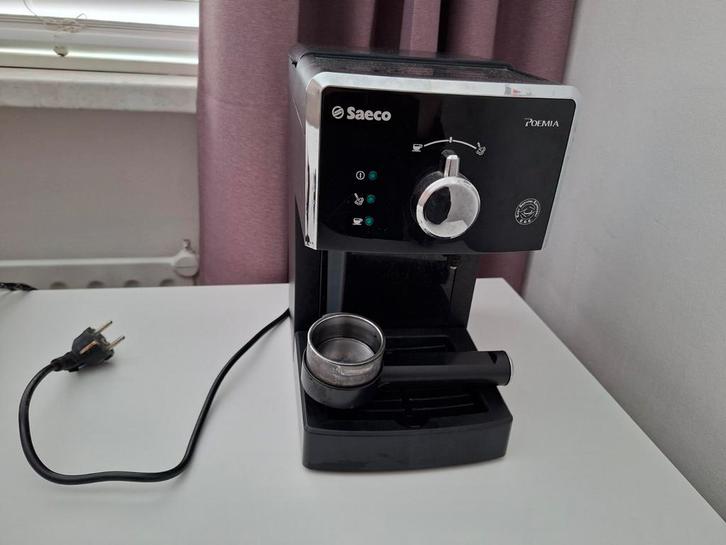 Philips Saeco Poemia HD8423 Espressomachine, Witgoed en Apparatuur, Koffiezetapparaten, Gebruikt, Gemalen koffie, Espresso apparaat