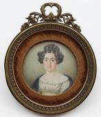 ==MINIATUUR-PORTRET in antiek koperen lijst== c a 1840==, Ophalen of Verzenden