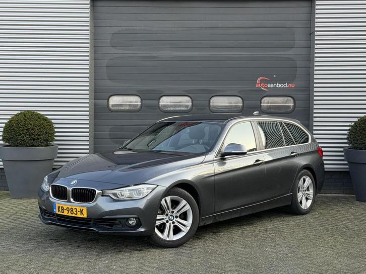 BMW 3-serie Touring 320i Centennial High Executive | Navigat, Auto's, BMW, Bedrijf, Te koop, 3-Serie, ABS, Airbags, Airconditioning