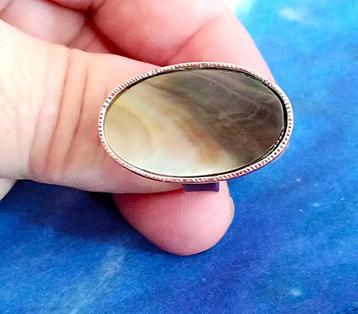 Brass Ring - (mother of pearl-Parelmoer) Size 20mm beschikbaar voor biedingen