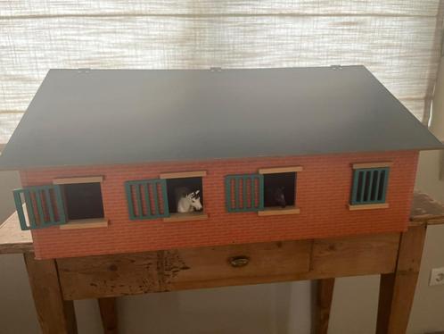 Kids Globe Paardenstal met 7 boxen, Verzamelen, Speelgoed, Gebruikt, Ophalen