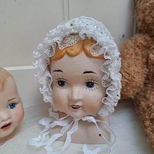 Gehaakt met de hand  Katoen Brocante Poppen mutsje NIEUW, Antiek en Kunst, Curiosa en Brocante, Ophalen of Verzenden