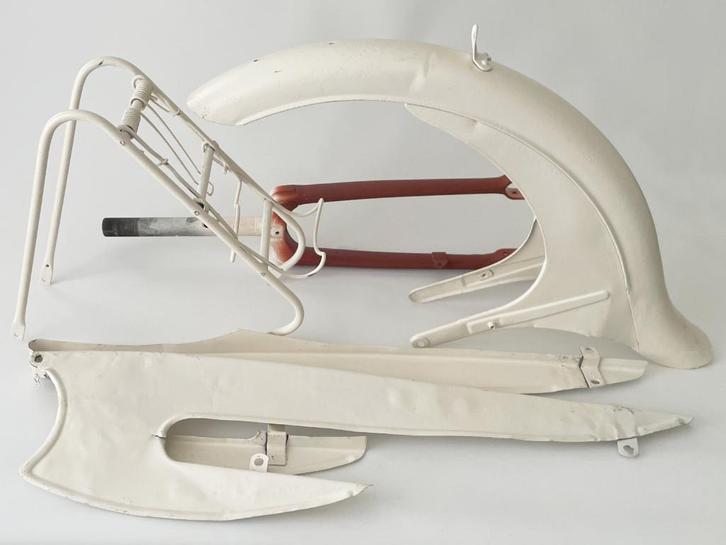 Victoria Vicky III (3) 1950 delen spatbord vork bagagedrager, Fietsen en Brommers, Brommeronderdelen | Oldtimers, Gebruikt, Overige merken