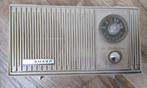 zeer oude TRANSISTOR RADIO van het merk SHARP BPH-19, Ophalen of Verzenden