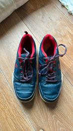 Brabo zaal hockeyschoenen, maat 34, Ophalen, Zo goed als nieuw, Schoenen