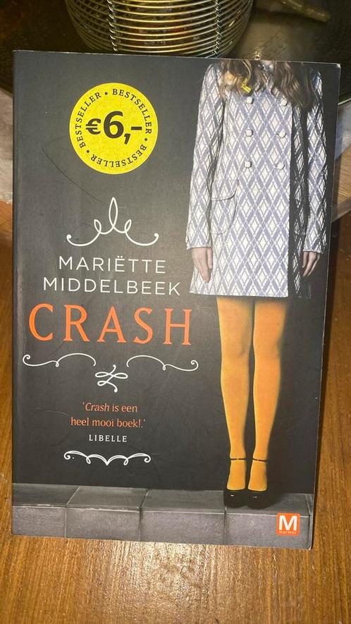 Mariëtte Middelbeek - Crash, Boeken, Literatuur, Zo goed als nieuw, Nederland, Ophalen of Verzenden