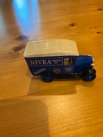 7,5 cm nivea bestelauto Days gone Lledo D 212651, Hobby en Vrije tijd, Modelauto's | 1:43, Ophalen of Verzenden, Zo goed als nieuw