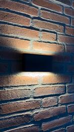 Buiten wandlamp, Tuin en Terras, Buitenverlichting, Minder dan 50 watt, Wandlamp, Ophalen of Verzenden, Rvs