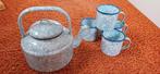 Emaille koffiepot theekan met 4 bekers blauw, Antiek en Kunst, Antiek | Emaille, Ophalen of Verzenden