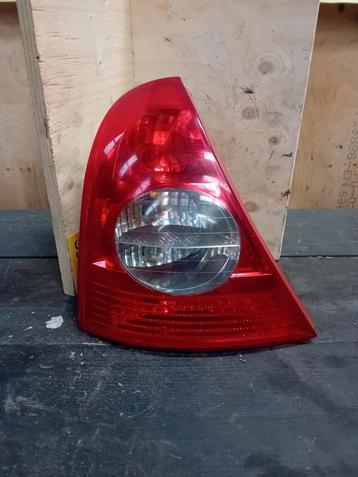 Linker achterlicht voor een Renault Clio bj.2003  beschikbaar voor biedingen