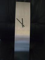 RVS KLOK, 50X 10 CM ,IGS, Ophalen of Verzenden, Zo goed als nieuw, Wandklok