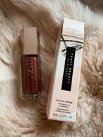 Fenty beauty lipgloss Hot Chocolit, Ophalen of Verzenden, Nieuw, Roze, Lippen