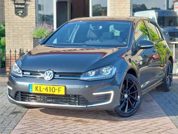 Volkswagen Golf 1.4 TSI GTE Connected Series | Trekhaak | NL beschikbaar voor biedingen