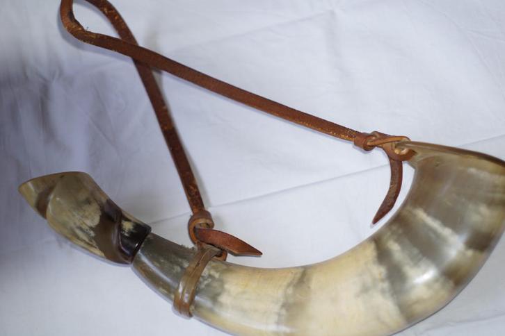 (kruit-) Hoorn, Antiek en Kunst, Antiek | Overige Antiek, Ophalen of Verzenden