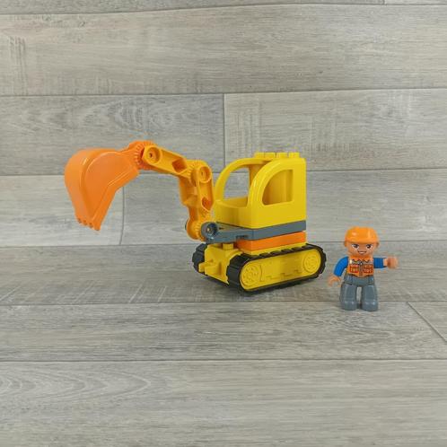 duplo bouwplaats graafmachine en chauffeur, Kinderen en Baby's, Speelgoed | Duplo en Lego, Zo goed als nieuw, Duplo, Ophalen of Verzenden