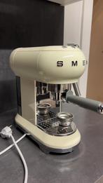 Smeg Espresso Machine - Beige, Witgoed en Apparatuur, Koffiezetapparaten, Gebruikt, Espresso apparaat, Ophalen of Verzenden, Afneembaar waterreservoir