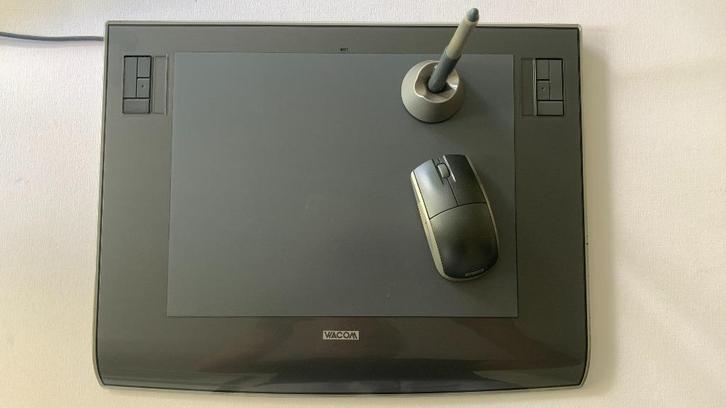 Wacom Intuos 3 tablet, met pen (muis ontbreekt), Computers en Software, Tekentablets, Gebruikt, Draadloos, Ophalen of Verzenden