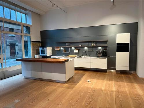 Bulthaup showroomkeuken met Bora, Gaggenau en Quooker, Huis en Inrichting, Keuken | Complete keukens, Zo goed als nieuw, Overige typen