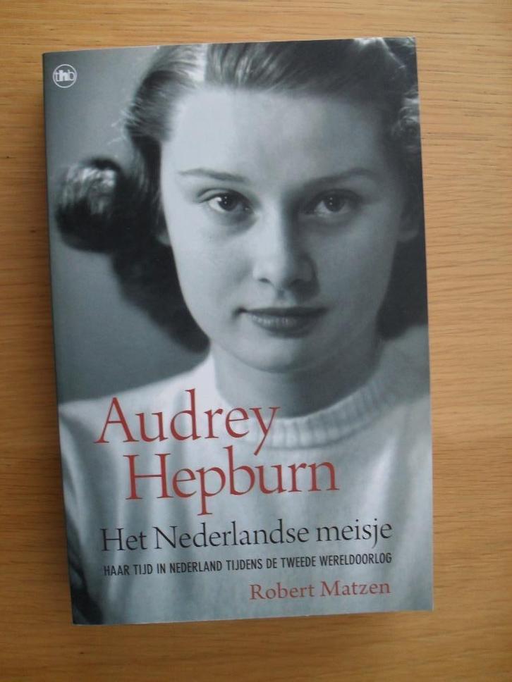 Het Nederlandse meisje Audrey Hepburn, Boeken, Overige Boeken, Gelezen, Ophalen of Verzenden