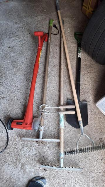 Diverse tuin gereedschap!  beschikbaar voor biedingen