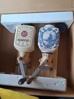 Vintage Koffiemolens - Douwe Egberts & Delft Blauw, Antiek en Kunst, Ophalen