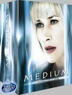 Medium, Complete Serie, Seizoen 1- 7 (Patricia Arquette) FR, Cd's en Dvd's, Dvd's | Tv en Series, Boxset, Thriller, Ophalen of Verzenden