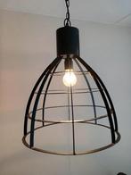 Industriële zwarte hanglamp, Ophalen of Verzenden, Zo goed als nieuw, Metaal, Minder dan 50 cm