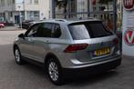 Volkswagen Tiguan 1.4 TSI ACT Comfortline|automaat|trekhaak, Auto's, Stof, 4 cilinders, 150 pk, LED verlichting