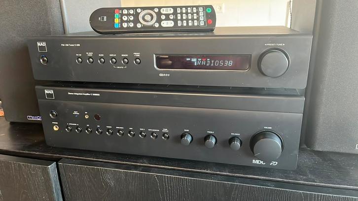 NAD C356BEE versterker en NAD C426 tuner, Audio, Tv en Foto, Versterkers en Receivers, Refurbished, Stereo, 60 tot 120 watt, Overige merken