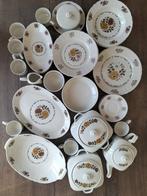 Arzberg Servies Compleet - Bloemmotief, Antiek en Kunst, Ophalen