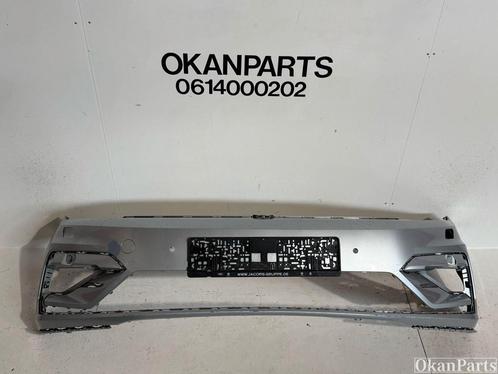 Volkswagen Touran 5TA R-line Voorbumper 5TA807221M, Auto-onderdelen, Carrosserie en Plaatwerk, Bumper, Voor, Gebruikt, Ophalen of Verzenden