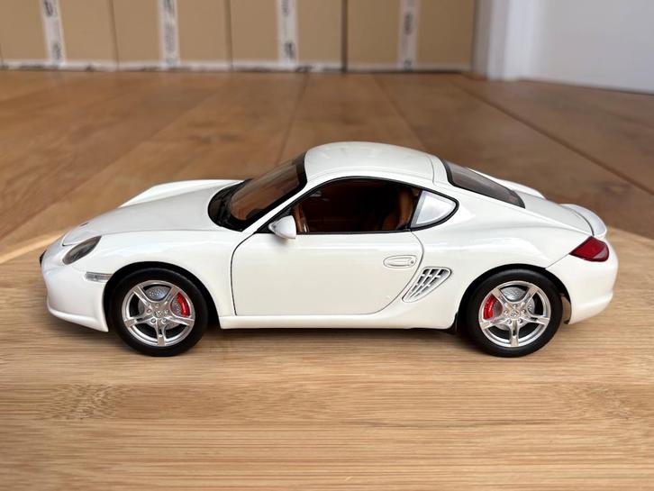 Porsche Cayman S 987.2 wit 1:18 dealer editie Norev in doos, Hobby en Vrije tijd, Modelauto's | 1:18, Nieuw, Auto, Norev, Ophalen of Verzenden