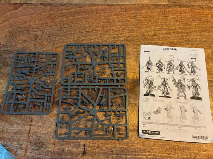 Warhammer 40.000 – Drukhari Wracks, Hobby en Vrije tijd, Wargaming, Nieuw, Warhammer, Figuurtje(s), Verzenden
