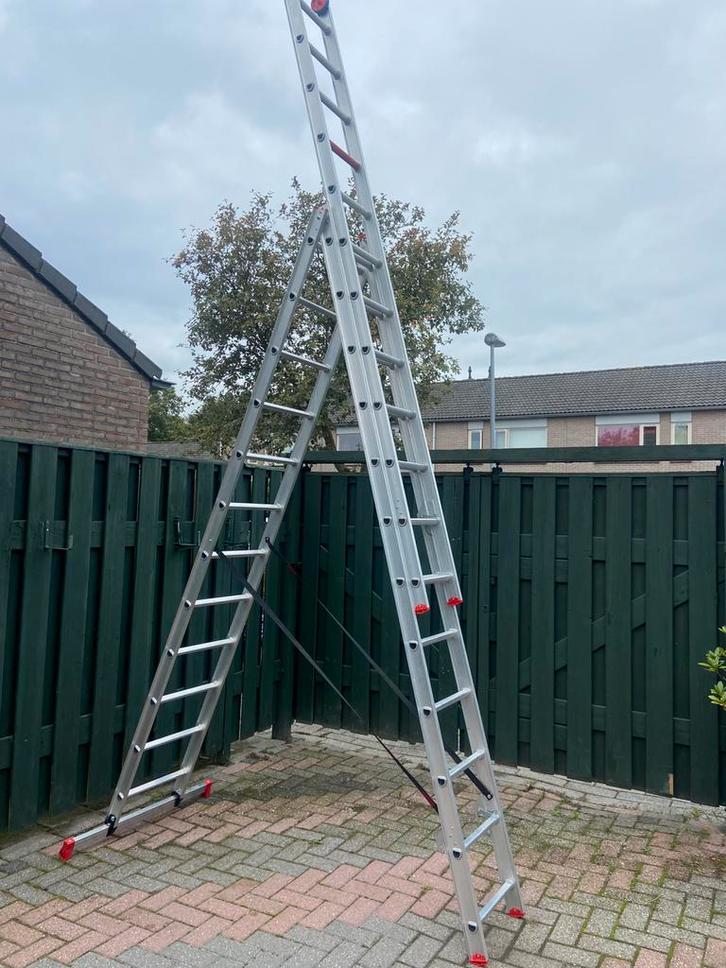 Als nieuw!Altrex reformladder 3x12 sporten., Doe-het-zelf en Verbouw, Ladders en Trappen, Zo goed als nieuw, 4 meter of meer, Ophalen of Verzenden