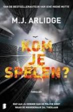 Diverse titels van M.J. Arlidge, Ophalen of Verzenden, Zo goed als nieuw