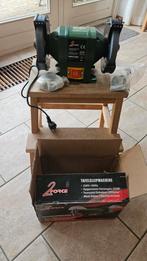Nieuwe Tafelslijpmachine 2Force TSM-150, Ophalen of Verzenden, Nieuw, Minder dan 700 watt, Werkbankslijpmachine
